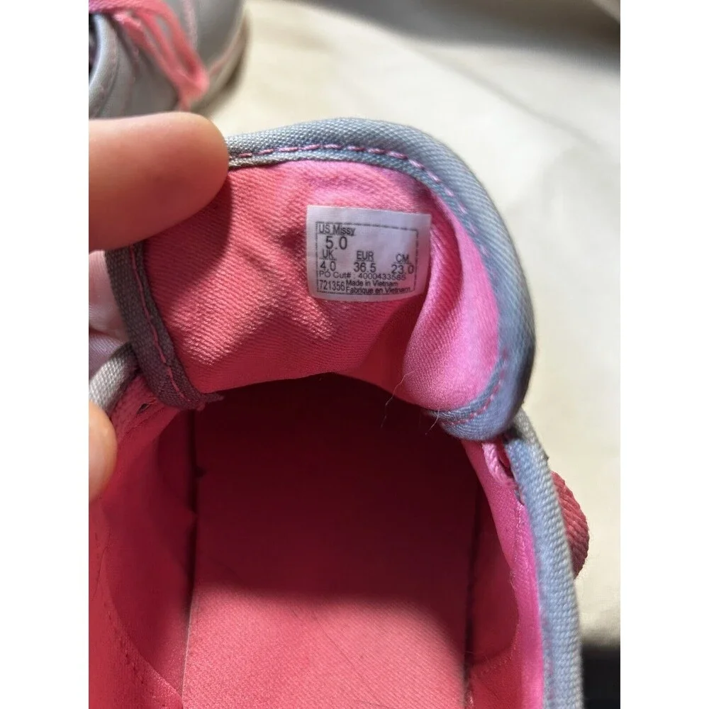 Vans Off The Wall Grey Pink Lace Up Sneakers Missy sz 5 Very Nice